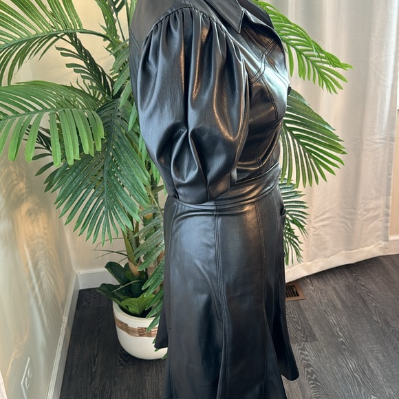 Alice + Olivia OFRA VEGAN LEATHER MINI DRESS WITH TIE BELT, Size 2, $465 - Picture 11 of 15